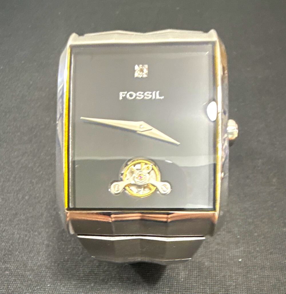 Men’s Fossil Twist Arkitekt ME-1018 36x44 case 6.25” Band New Battery (H1)